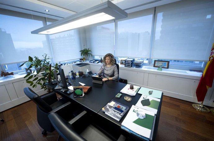 La presidenta de Adif, María Luisa Domínguez, durante una entrevista para Europa Press