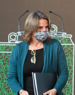 La ministra para la Transición Ecológica y el Reto Demográfico, Teresa Ribera, participa en el acto "La revolución verde y la Ciudad del Envase y el Embalaje", a 3 de noviembre de 2021, en Logroño, La Rioja, (España)