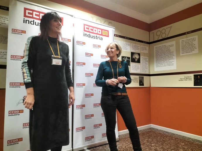 La secretaria general de CCOO Industria, Garbiñe Espejo (izda.), y la secretaria general de CCOO Industria en Aragón, Ana Sánchez-