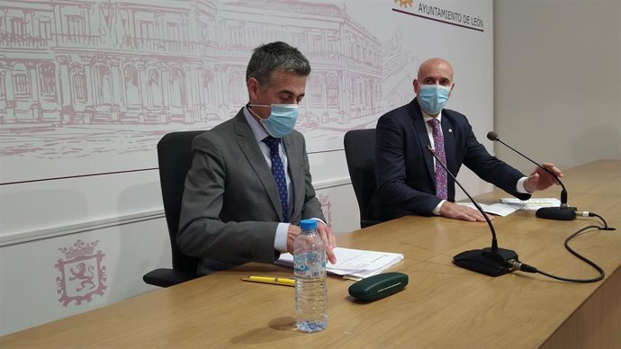 Carmelo Alonso (I) y José Antonio Diez (D).