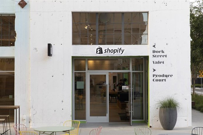 Archivo - Comercio físico de Shopify.