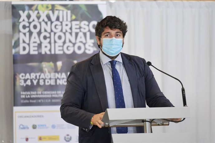 El jefe del Ejecutivo regional, Fernando López Miras, durante el XXXVIII Congreso Nacional de Riegos, en Cartagena