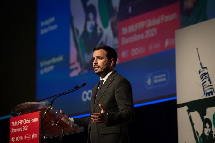 Arxiu - El ministre de Consum, Alberto Garzón