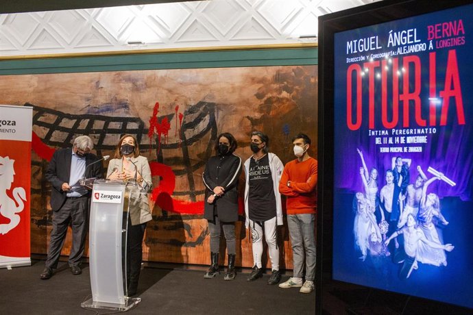 La compañía de Miguel Ángel Berna estrena, en el Principal, el espectáculo de danza "Oturia"