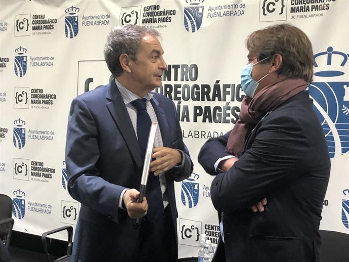 Rodríguez Zapatero y el alcalde de Fuenlabrada, Javier Ayala