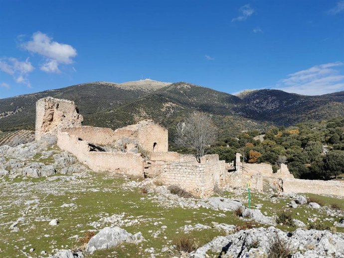 Archivo - Castillo de Mata-Bejid.