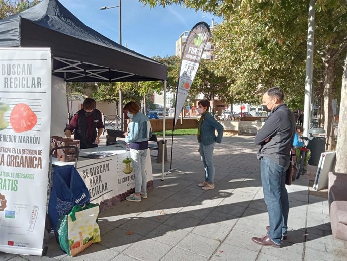Campaña del contenedor marrón en Huesca.