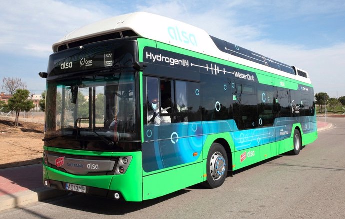 Zaragoza tendrá un autobús de hidrógeno en pruebas en la línea del aeropuerto desde el 15 de noviembre.