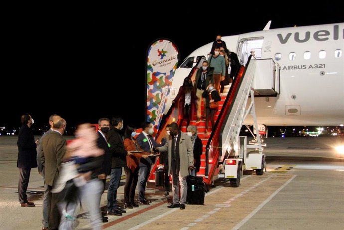 Vuelo inaugural París-Granada de Vueling