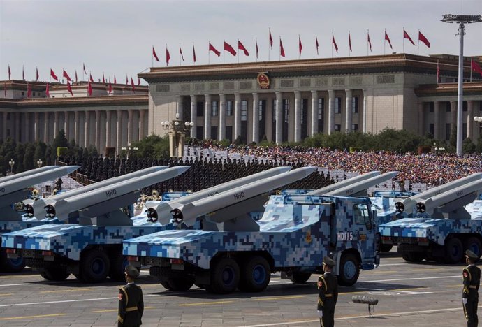 Misiles de China durante un desfile del Ejército en Pekín