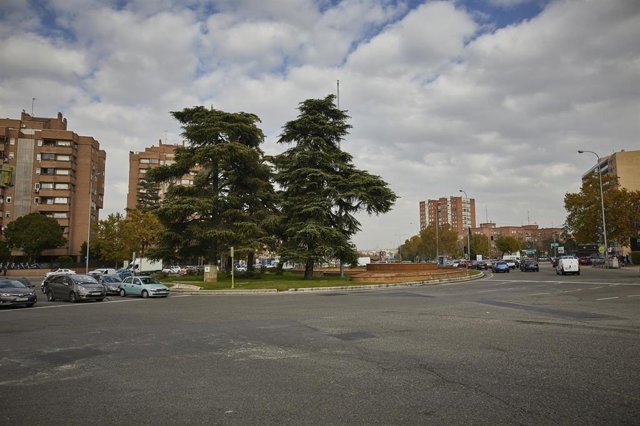 Archivo - Inmediaciones de Plaza Elíptica en Madrid