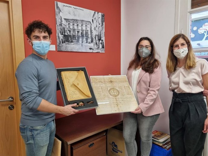 Finalizada la restauración de la documentación histórica del Archivo Municipal
