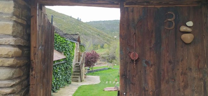 Entrada al Espacio 3piedras.