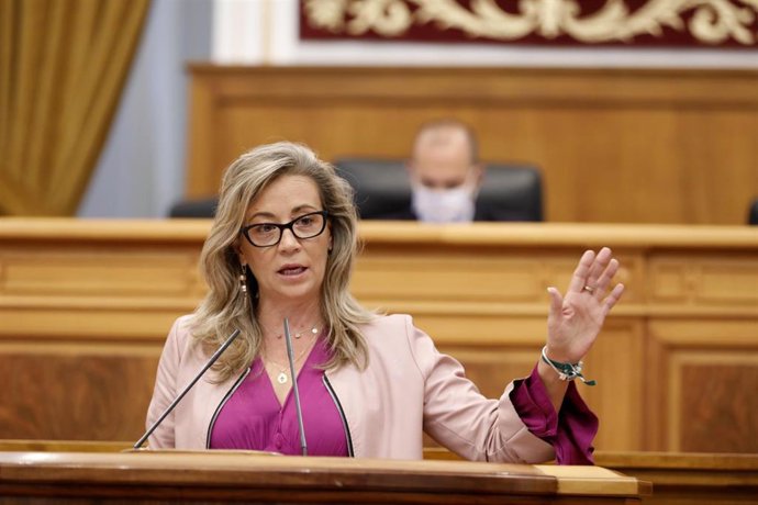La portavoz del Grupo Parlamentario Popular, Lola Merino, en las Cortes