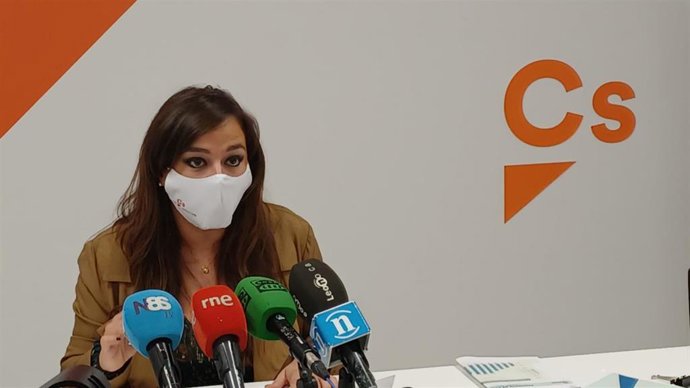 La portavoz de Ciudadanos, Gemma Villarroel, valora los presupuestos de la Junta.