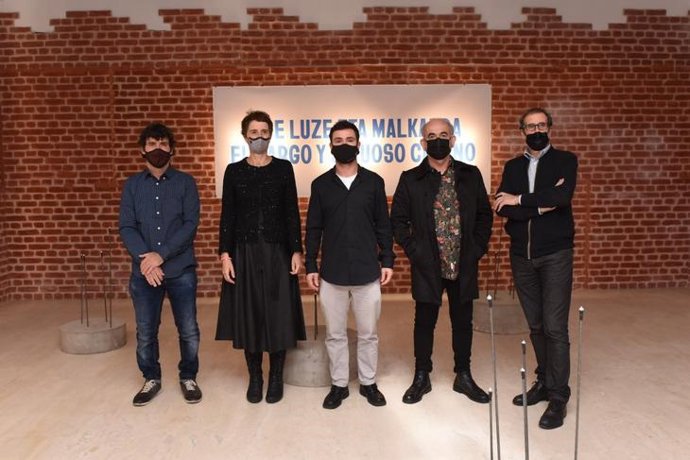 Gipuzkoa rinde homenaje a la cultura que se opuso al terrorismo con la exposición 'El largo y sinuoso camino'