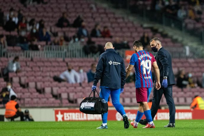 19 Sergio Aguero of FC Barcelona hurts during the spanish league, La Liga Santander, football match played between FC Barcelona and Deportivo Alaves at Camp Nou stadium on October 30, 2021, in Barcelona, Spain.