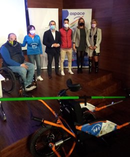 Adán (2d), en las jornadas de turismo accesible de Aspace.