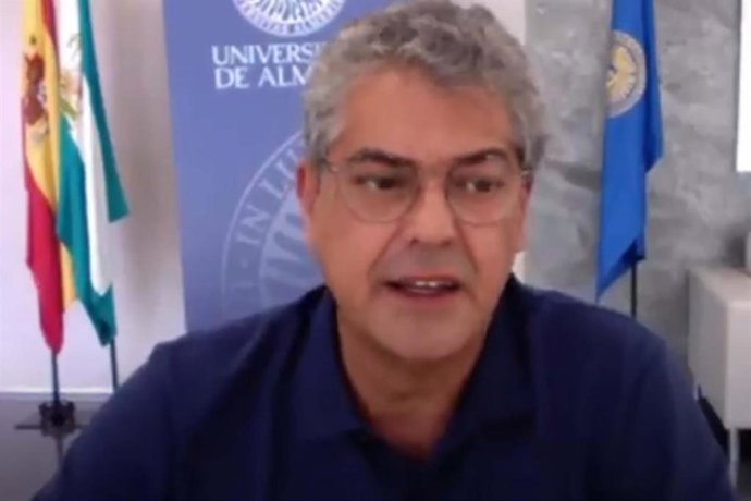 Archivo - El rector de la UAL, Carmelo Rodríguez