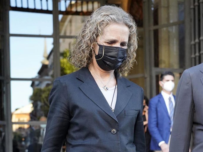 Archivo - La Infanta Elena, en el punto de mira por su vinculación con una sociedad off shore panameña