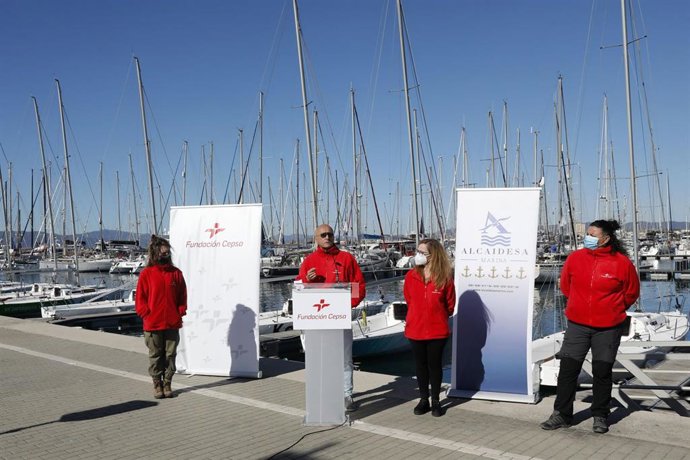 Presentación del estudio sobre el alga asática de la US y Fundación Cepsa.