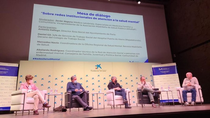 Les xarxes socials, personals i institucionals són essencials per a les persones amb problemes de salut mental, afirmen els experts.