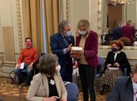 La Fundación de Víctimas pide ante eurodiputados que los beneficios a etarras se supediten a colaborar con la Justicia