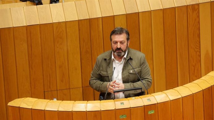 El diputado nacionalista Luis Bará en el Parlamento de Galicia
