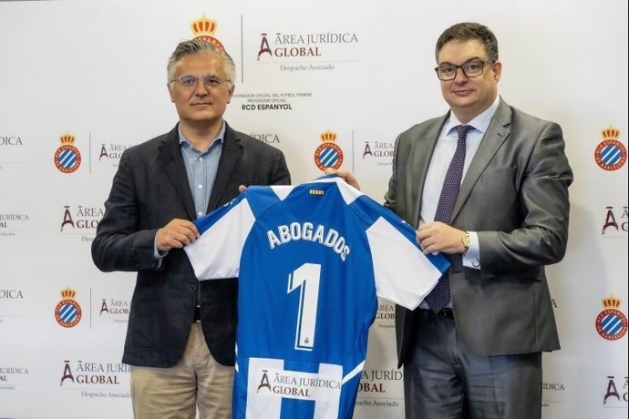Directivos de RCDE y  Área Jurídica Global