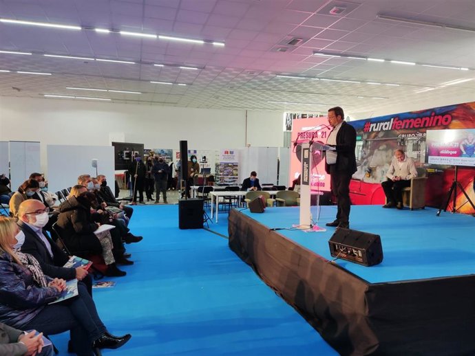 El director de Presura, Joaquín Alcalde, inaugura la Feria Nacional para la Repoblación en Soria.