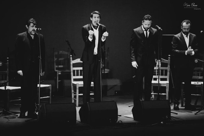 Los Canelas y Pañeros