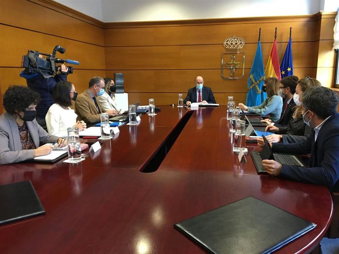 Consejo de Gobierno presidido por Juan Cofiño