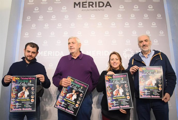 Presentación de la gala-homenaje a Gabriel Aláez en Mérida