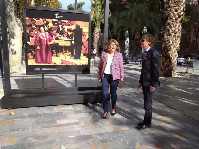 Inauguración de la exposición '25+1' del Auditorio Regional Víctor Villegas en el paseo Alfonso X de Murcia.