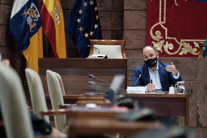 El consejero de Transición Ecológica, Lucha contra el Cambio Climático y Planificación Territorial del Gobierno de Canarias, José Antonio Valbuena