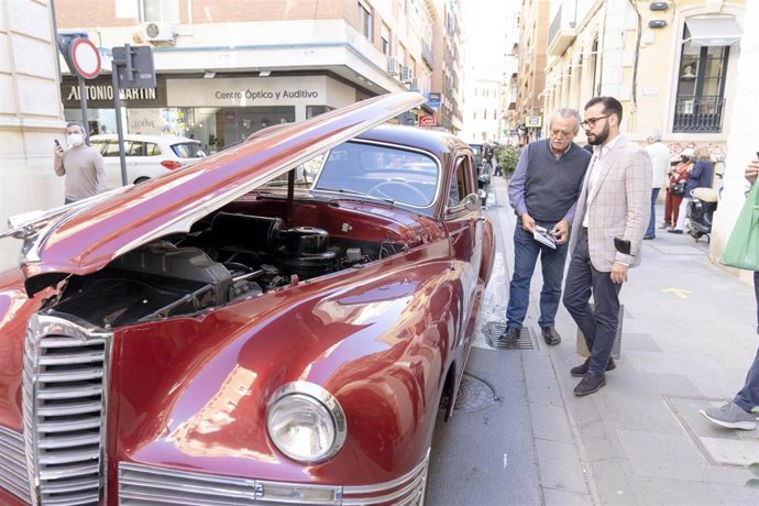 31 Ruta De Automóviles Antiguos En Almería.