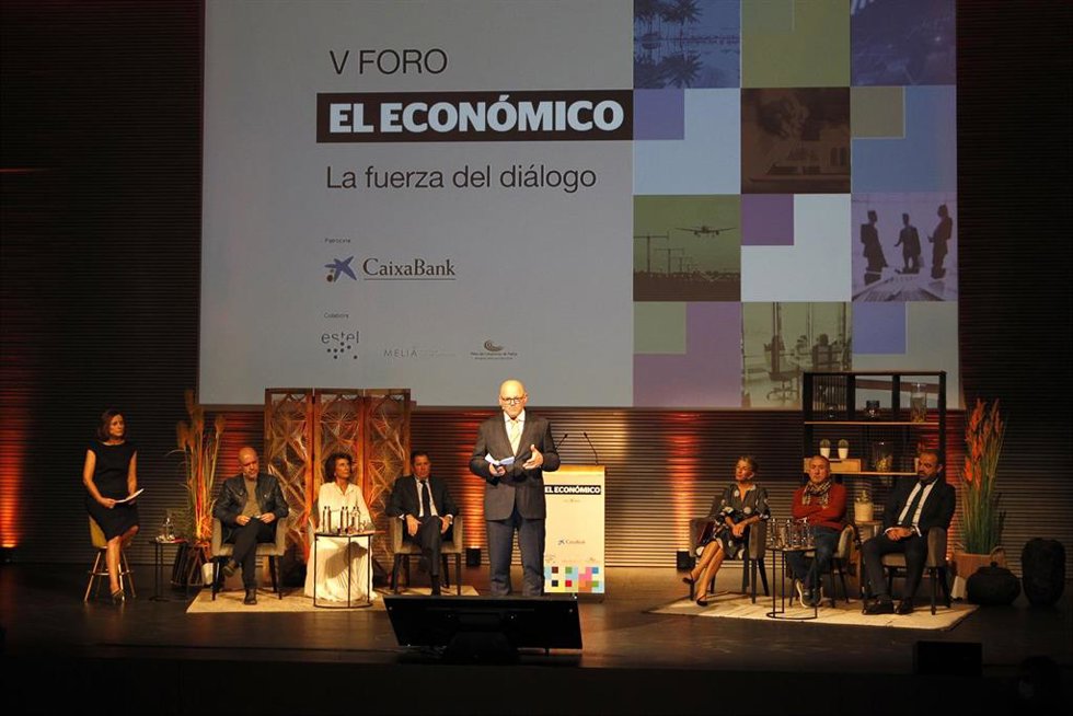 El director técnico de la Fundación Impulsa, Antoni Riera, interviene en el V Foro El Económico, con el título La fuerza del diálogo, en el Palacio de Congresos de Palma. 