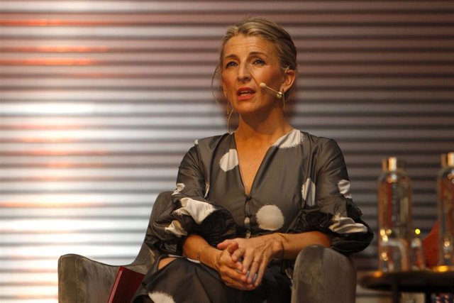 La vicepresidenta segunda y ministra de Trabajo y Economía Social, Yolanda Díaz, participa en el V Foro ‘El Económico’, con el título ‘La fuerza del diálogo’, en el Palacio de Congresos de Palma. 