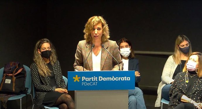 La secretaria general del PDeCAT, ngels Chacón, en su intervención durante el Consell Nacional del partido