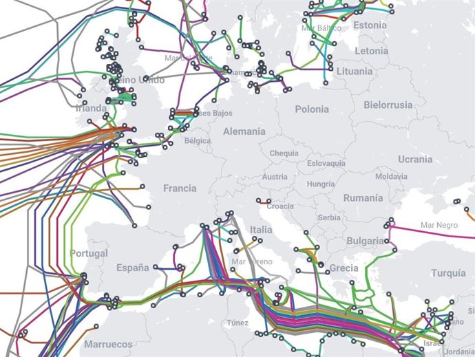 Mapas de conexiones de cables de datos submarinos
