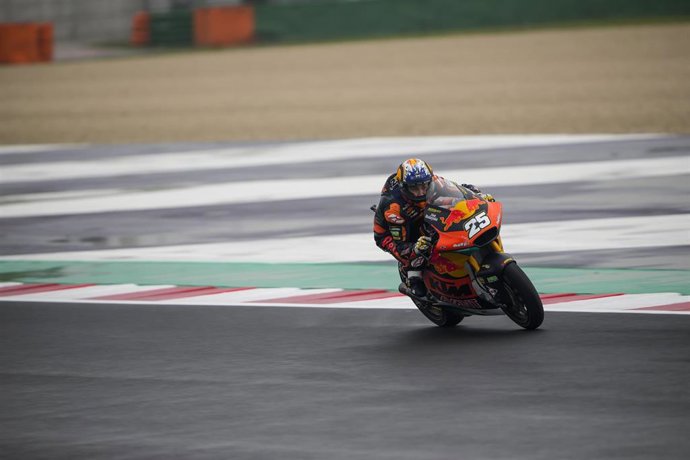 El piloto español de Moto2 Raúl Fernández