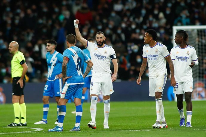 Karim Benzema, Real Madrid - Rayo