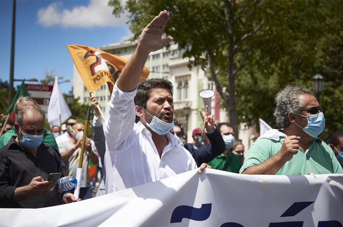 El presidente del partido de extrema derecha portugués Basta, André Ventura