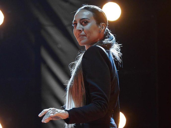 La cantante Mónica Naranjo durante un concierto en el Navarra Arena, a 15 de mayo de 2021, en Pamplona