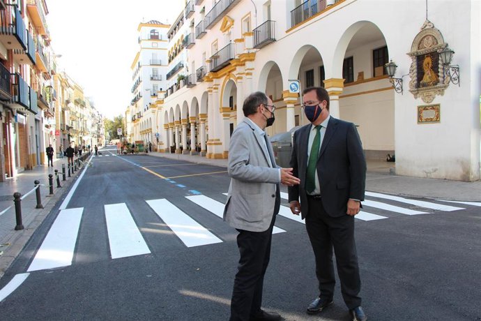 Cabrera, durante la visita a las actuaciones en Pastor y Landero