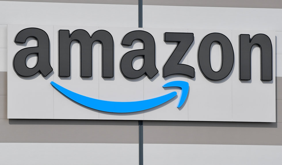 FILED - 02 April 2020, Kiekebusch: The logo of the E-commerce company Amazon, is pictured on a warehouse in Kiekebusch.