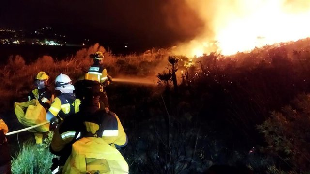 Incendio forestal en Coll de Siller, Pollença