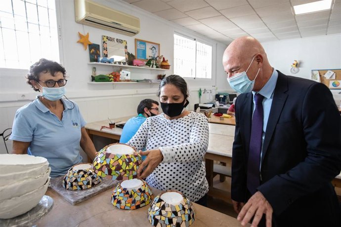 Uno de los talleres de la asociación Asprodalba