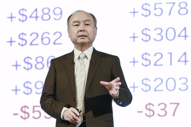 Archivo - 12 February 2020, Japan, Tokyo: Japan's SoftBank Group Corp Chief Executive Masayoshi Son speaks during a press conference to announce the company's third quarter (April - December, 2019) of the fiscal year ending 31 March 2020. Photo: Rodrigo R