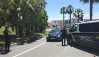 Detenidos tras darse a la fuga en un control policial en Marbella (Málaga) a más de 200 kilómetros por hora